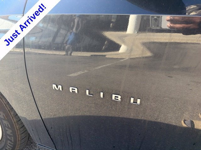 2022 Chevrolet Malibu LS
