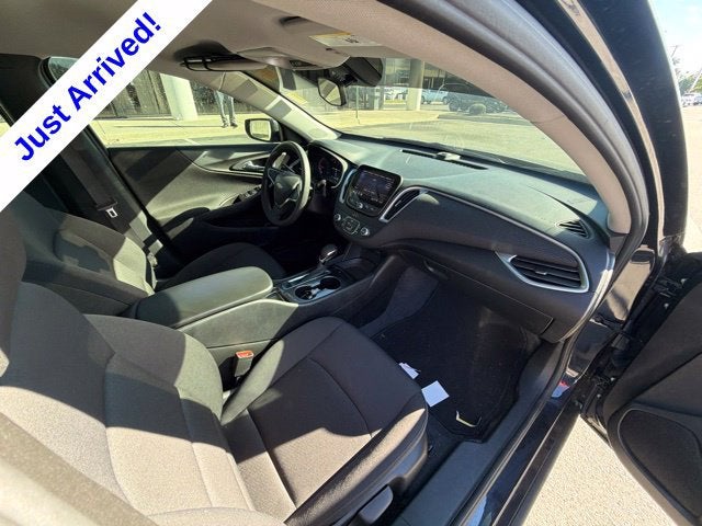 2022 Chevrolet Malibu LS