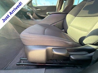 2022 Chevrolet Malibu LS