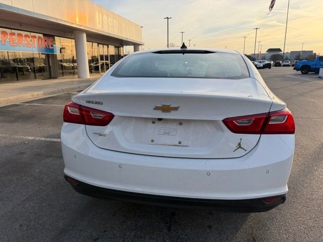 2025 Chevrolet Malibu LS