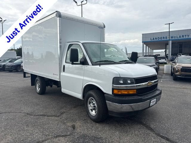 2026 Chevrolet Express Cutaway 3500 1WT