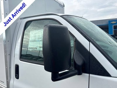 2026 Chevrolet Express Cutaway 3500 1WT