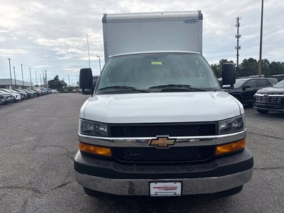 2026 Chevrolet Express Cutaway 3500 1WT