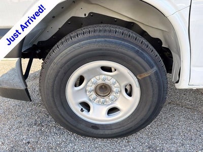 2026 Chevrolet Express Cutaway 3500 1WT