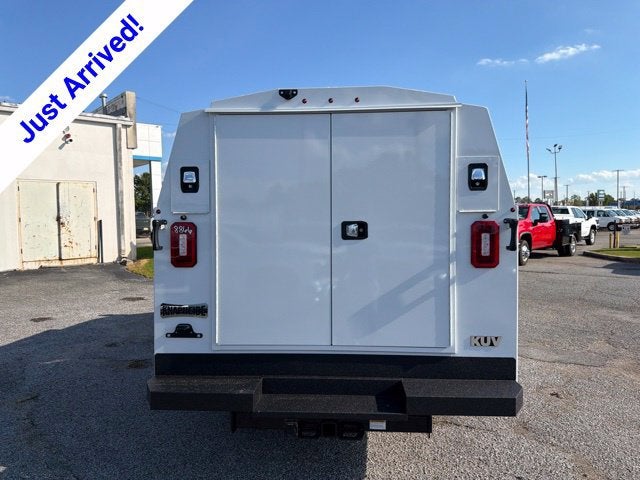 2026 Chevrolet Express Cutaway 3500 1WT