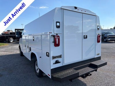 2026 Chevrolet Express Cutaway 3500 1WT