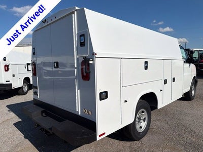 2026 Chevrolet Express Cutaway 3500 1WT