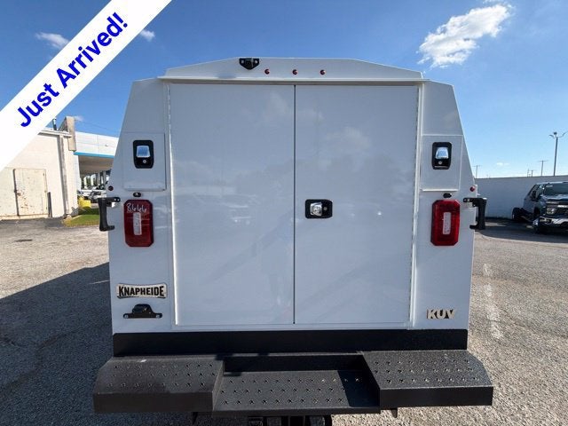 2026 Chevrolet Express Cutaway 3500 1WT