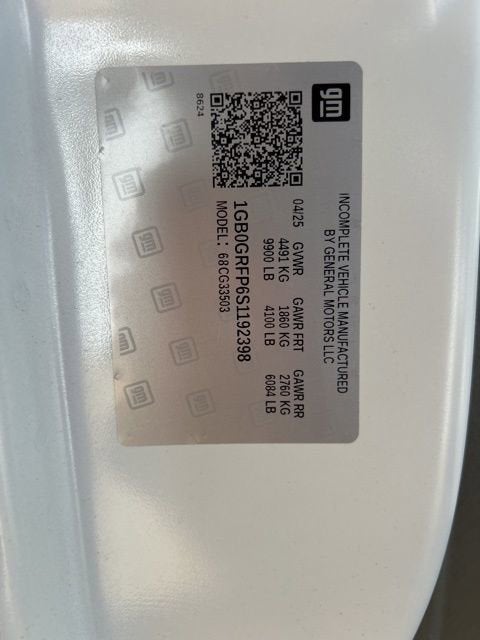 2025 Chevrolet Express Cutaway 3500 1WT