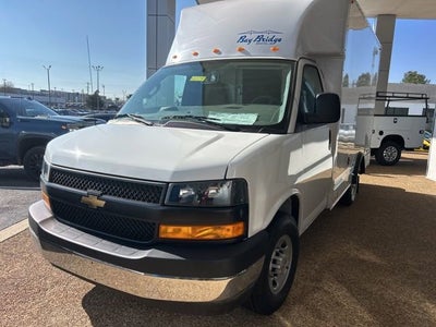2025 Chevrolet Express Cutaway 3500 1WT