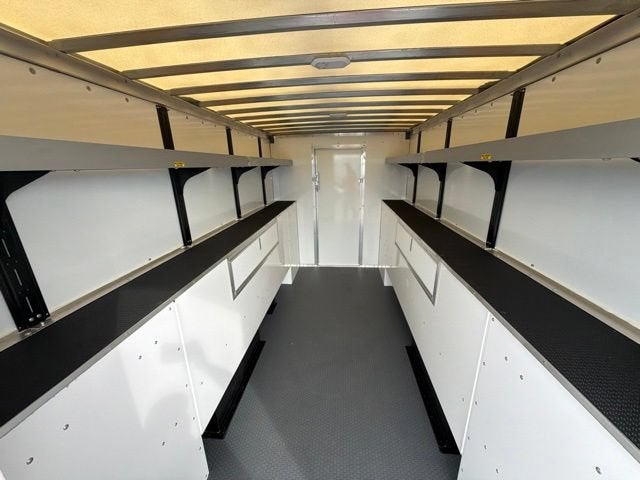 2026 Chevrolet Express Cutaway 3500 1WT