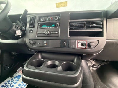 2026 Chevrolet Express Cutaway 3500 1WT