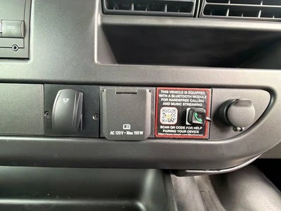 2026 Chevrolet Express Cutaway 3500 1WT