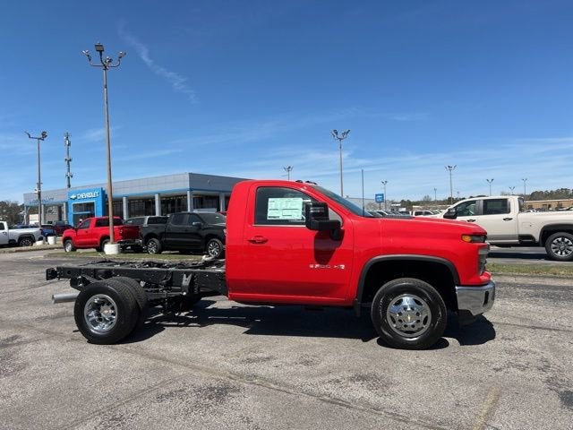 2026 Chevrolet Silverado 3500 HD Chassis Cab LT