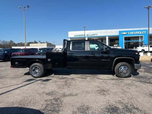 2026 Chevrolet Silverado 3500 HD Chassis Cab LT