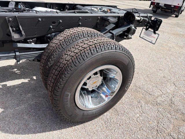 2026 Chevrolet Silverado 3500 HD Chassis Cab LT