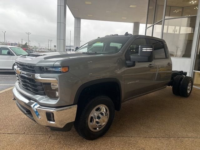 2026 Chevrolet Silverado 3500 HD Chassis Cab LT