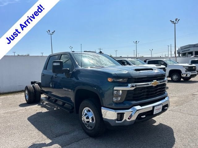 2026 Chevrolet Silverado 3500 HD Chassis Cab LT
