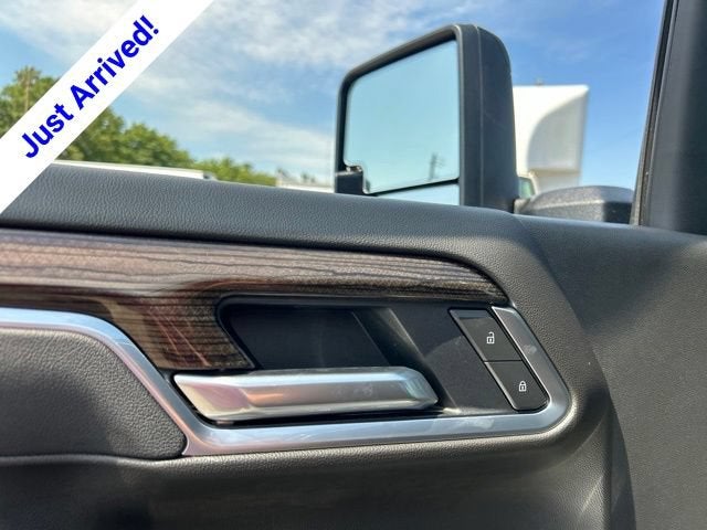 2026 Chevrolet Silverado 3500 HD Chassis Cab LT