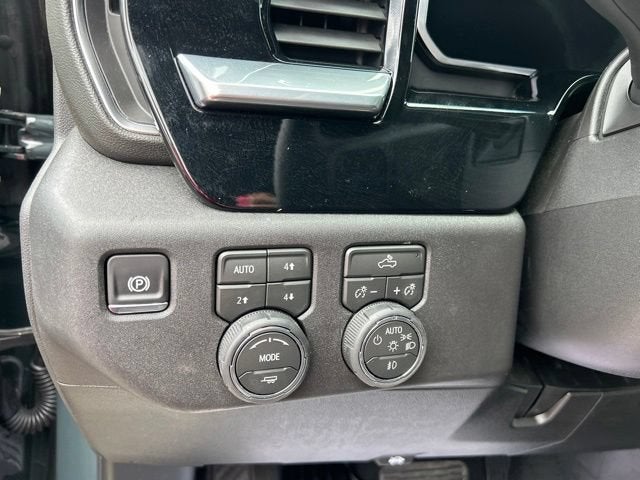 2026 Chevrolet Silverado 3500 HD Chassis Cab LT