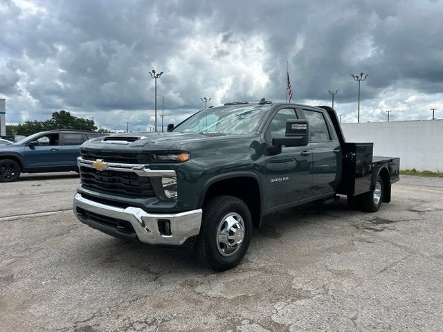 2026 Chevrolet Silverado 3500 HD Chassis Cab LT