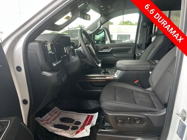 2026 Chevrolet Silverado 3500 HD LT - Photo 15