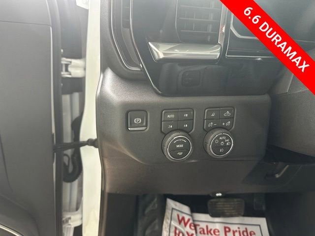 2026 Chevrolet Silverado 3500 HD LT - Photo 17