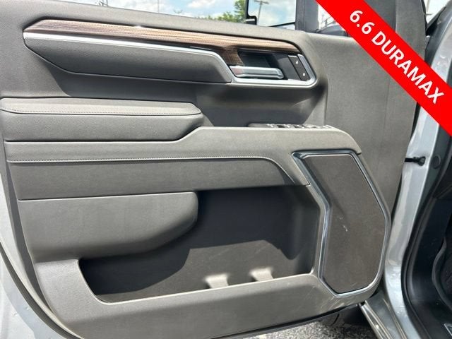 2026 Chevrolet Silverado 3500 HD Chassis Cab LT