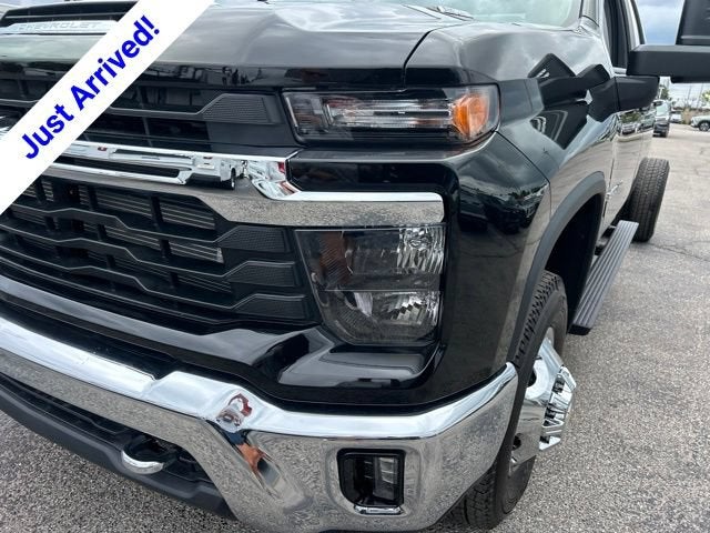 2026 Chevrolet Silverado 3500 HD Chassis Cab LT