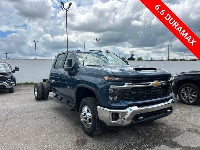 2026 Chevrolet Silverado 3500 HD Chassis Cab LT