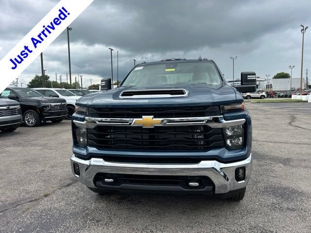 2026 Chevrolet Silverado 3500 HD Chassis Cab LT