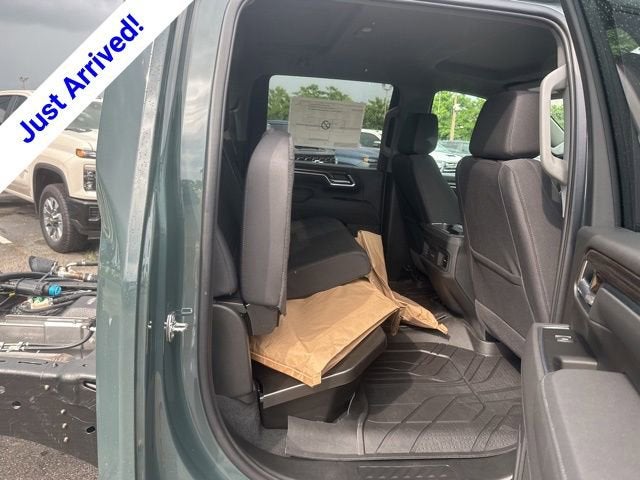 2026 Chevrolet Silverado 3500 HD Chassis Cab LT