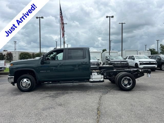 2026 Chevrolet Silverado 3500 HD Chassis Cab LT