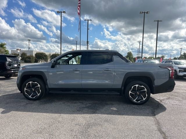 2026 Chevrolet Silverado EV LT - Max Range