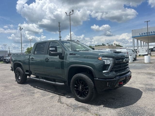 2026 Chevrolet Silverado HD LT 4WD Crew Cab Standard Box's photo