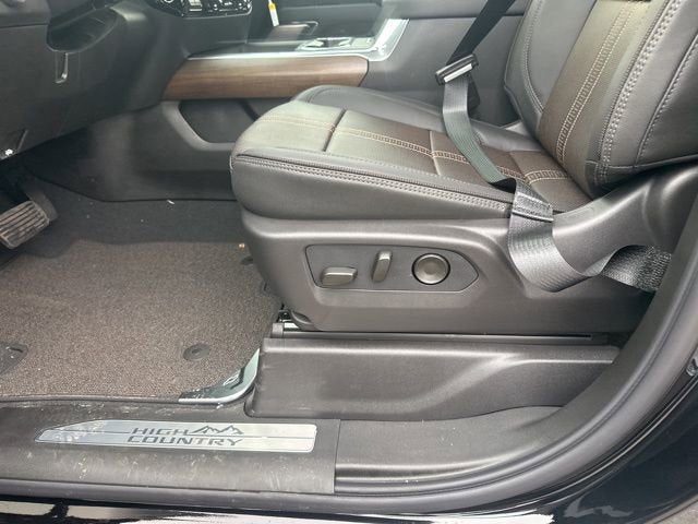 2026 Chevrolet Silverado 3500 HD High Country