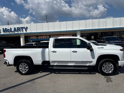 2025 Chevrolet Silverado 3500 HD High Country