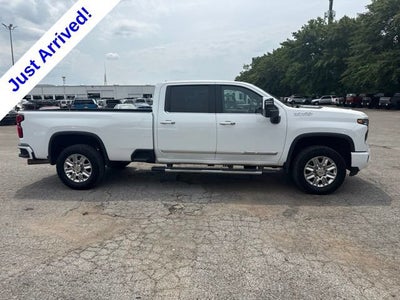 2025 Chevrolet Silverado 3500 HD High Country