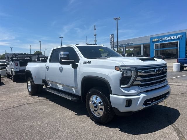 2026 Chevrolet Silverado 3500 HD High Country DRW