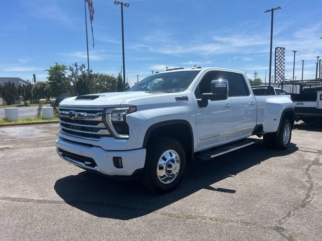 2026 Chevrolet Silverado 3500 HD High Country DRW