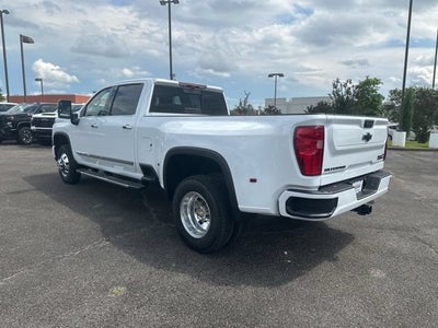 2026 Chevrolet Silverado 3500 HD High Country DRW