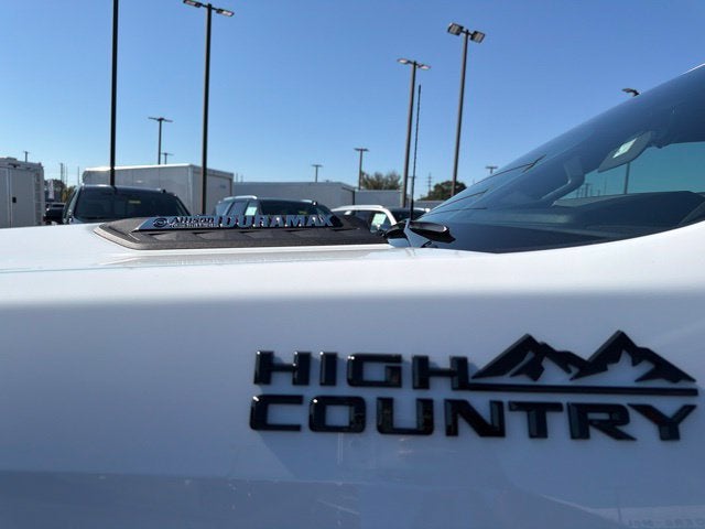 2026 Chevrolet Silverado 3500 HD High Country DRW