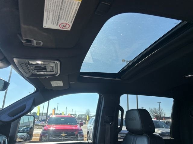 2023 Chevrolet Silverado 3500 HD High Country DRW