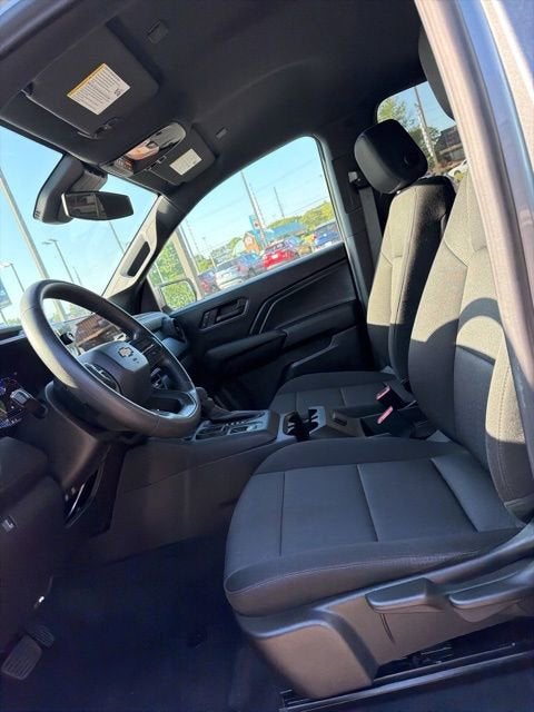 2024 Chevrolet Colorado WT