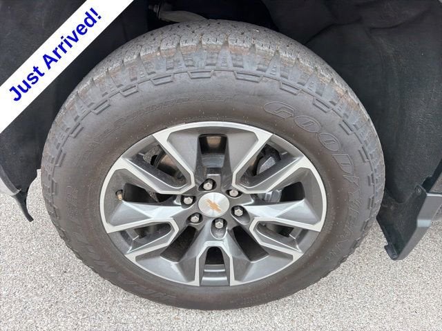 2025 Chevrolet Silverado 1500 LT (2FL)