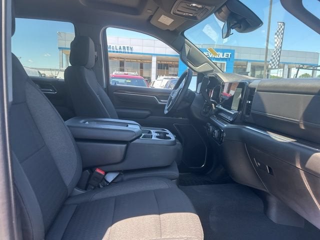 2025 Chevrolet Silverado 1500 LT (2FL)