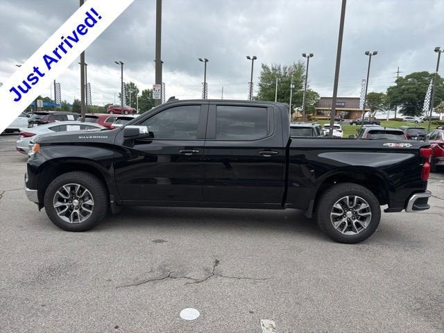 2025 Chevrolet Silverado 1500 LT (2FL)