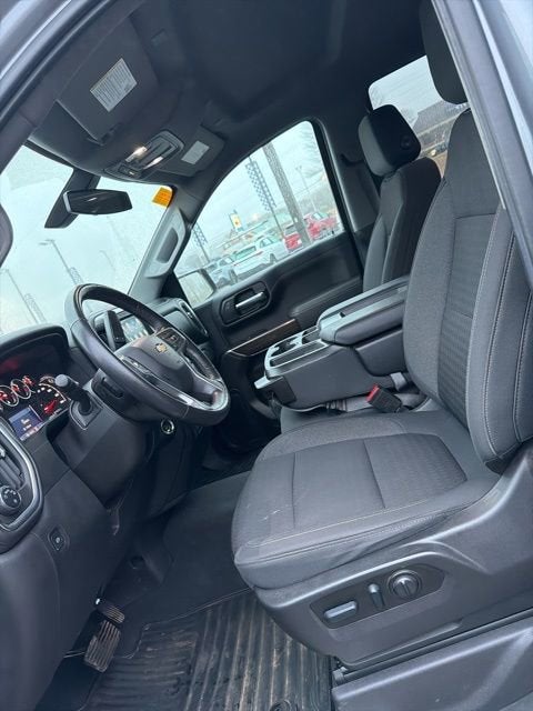 2022 Chevrolet Silverado 1500 LTD LT (2FL)