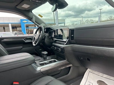 2025 Chevrolet Silverado 1500 LTZ