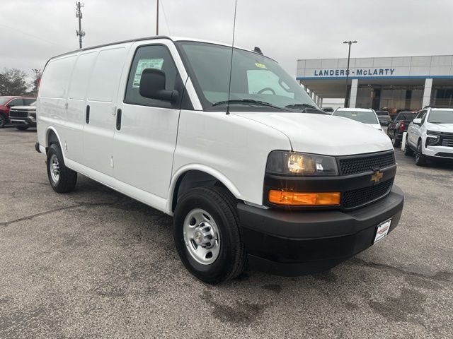 2025 Chevrolet Express Cargo 2500 WT